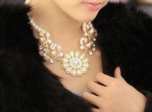 Load image into Gallery viewer, Chunky luxury bubble pearl pendant gold choker Necklace - Jewels of Artemis