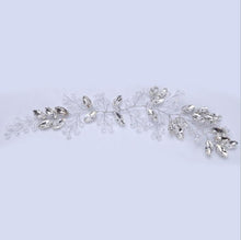 Load image into Gallery viewer, Silver bridal hair accessories Handmade Crystal Hair Jewelry - Jewels of Artemis