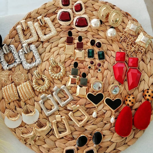 Vintage Simulated Pearl Drop Earrings - Jewels of Artemis