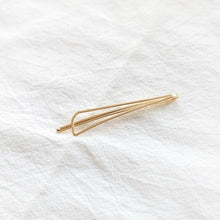 Load image into Gallery viewer, Simulated Pearl Barrettes Beaded Women Hair Clip - Jewels of Artemis